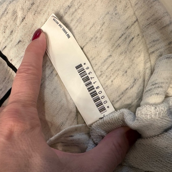 FOREVER 21 M Heathered Ivory Gray Sweatshirt Paris Please Graphic - Picture 12 of 13